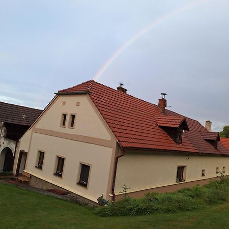 Old House In Forest Kremze 外观 照片
